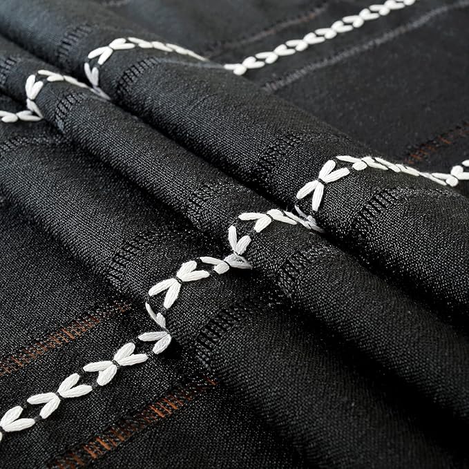 Chassic 60 x 104 inches Farmhouse Style Linen tablecloths, Wrinkle Resistant Washable Dining Room Table Cloths for 6 Foot Rectangle Tables - Hemstitch Black