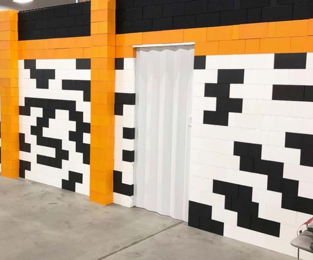 EverBlock 7’ x 7’ Wall Kit with Accordion Door | 3’ x 7’ Doorway | Modular Building Blocks | Wall Display System | Room Divider & Partition | Connect & Reuse | Indoor & Outdoor Use | Light Gray