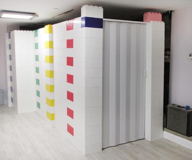 EverBlock 9’ x 7’ Wall Kit with Accordion Door | 3’ x 7’ Doorway | Modular Building Blocks | Wall Display System | Room Divider & Partition | Easy to Connect & Reuse | Indoor & Outdoor Use | Green