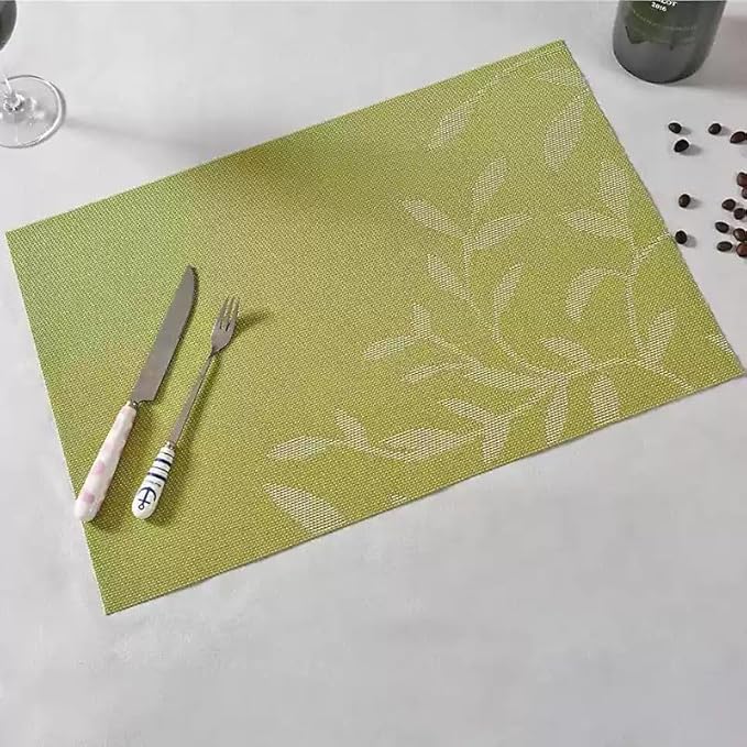 Leaf Placemats Set of 6, Non-Slip Heat-Resistant 18" x 12" Vinyl Washable Placemats for Kitchen Indoor Outdoor Party Birthdays Weddings Decoration (Green)