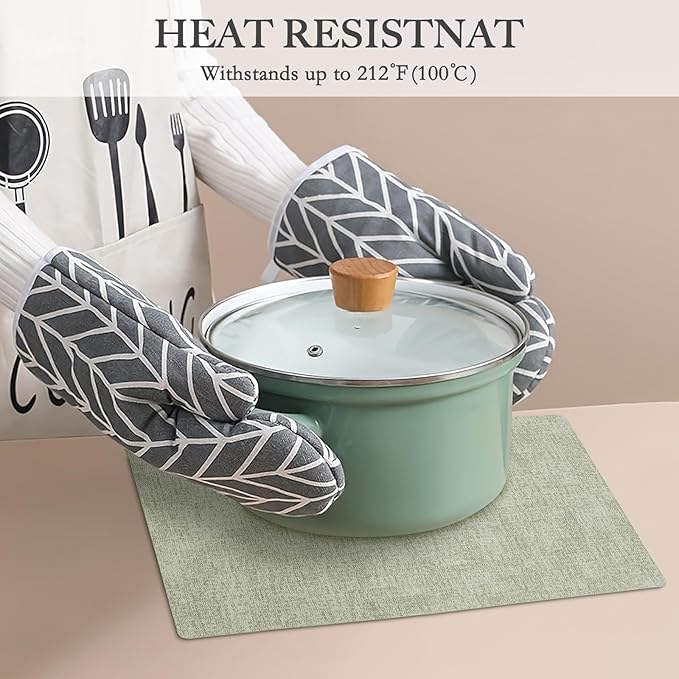 Faux Leather Heat Resistant Placemats Set of 8 – Waterproof Oilproof Wipeable Dining PU Vinyl Place Mat Easy Clean Table Mats for Kitchen/Dining/Party/Holiday, Grass Green