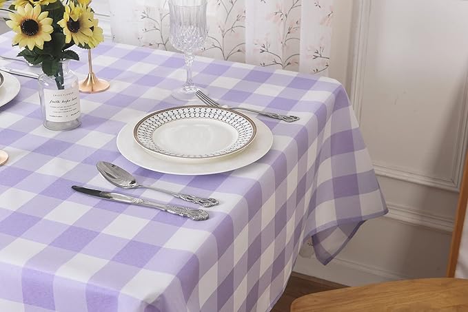 Cupuamon 2 Pack Waterproof Polyester Fabic Rectangle Checkered Tablecloth，60x102 Outdoor Table Cloth，Oil Stain Prevention Table Cloth for Pinics and Parties（Lavender and White）