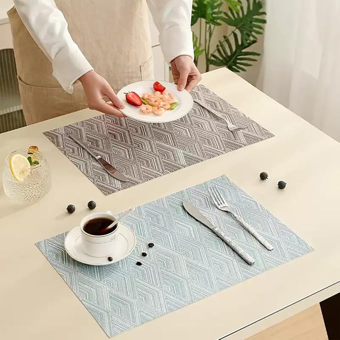 Druable Placemats Set of 6, Plastic Heat-Resistant Non-Slip Vinyl Place Mats Washable Easy to Clean 18"x12" Placemats for Indoor Outdoor Table Decor (Blue)