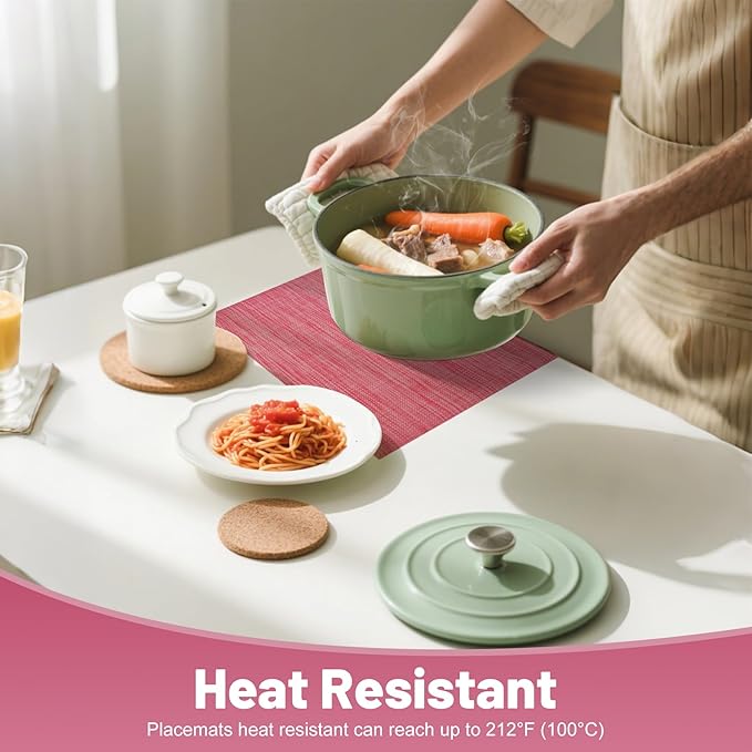 Placemats Set of 6，Christmas Decoration Non-Slip PVC Weave Table Mats Easy to Clean，Heat Resistant Place Mats for Kitchen Dining Table Decoration Indoor Outdoor，Red