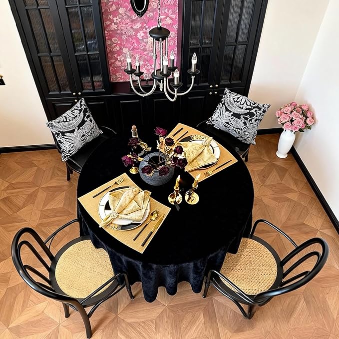 Faux Leather Placemats, Heat Resistant PU Table Mats Set of 6, Waterproof Oil-Proof Wipeable Reversible Place Mats for Kitchen Dining Table, Easy to Clean (Gold, Round Table)