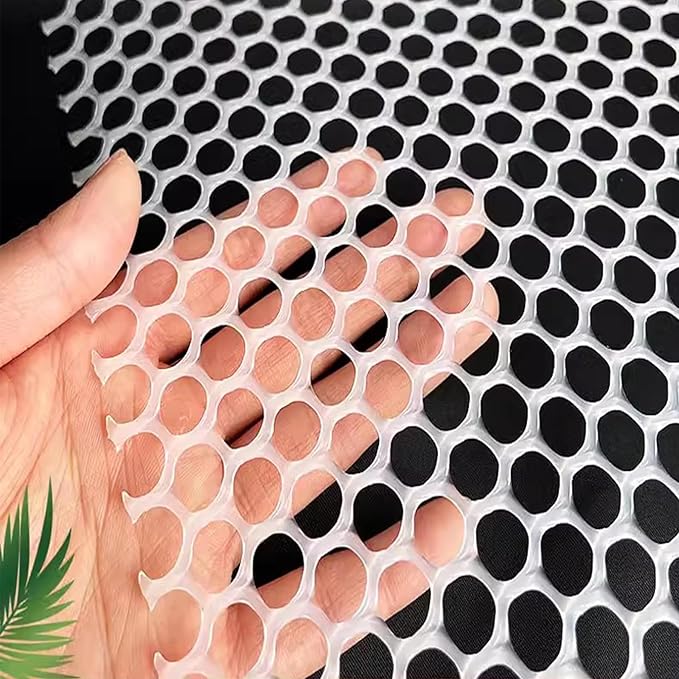 39.3″ x 32.8′ Chicken Mesh Fence Roll Versatile Plastic Fencing Netting Heavy Duty Balcony Protection Safety Mesh Easy Cut for Home Décor Gardening Poultry Barrier(Size:1x10M - Mesh 1.8cm,Color:White)
