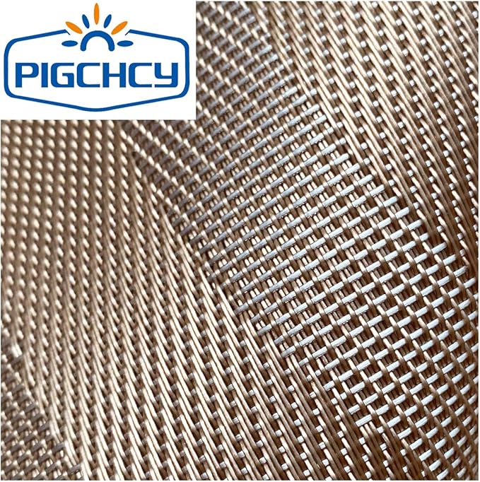 PIGCHCY Round Placemat Set of 8 Vinyl Washable Kitchen 15 inch Table Placemats for Wedding Holiday Party (8pcs Round, Champagne)