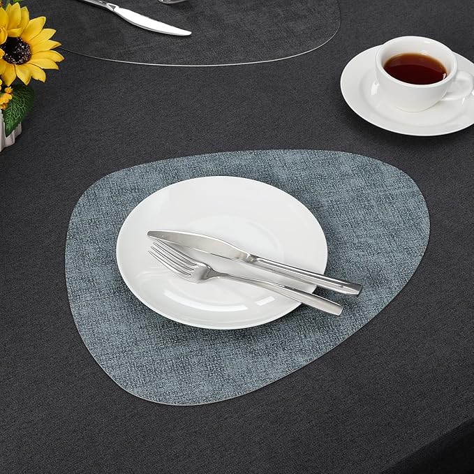 Placemats and Coasters, Washable Reversible Placemats Round Faux Leather Wipeable Place Mats Non Slip Heat Resistant Indoor Outdoor Table Mats (Set of 4, Gray Light Blue)