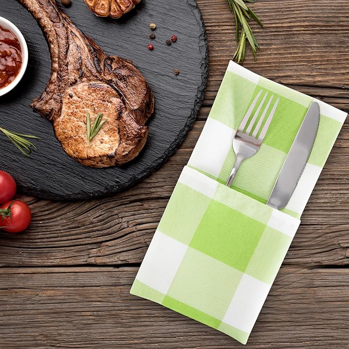 Buffalo Plaid Table Napkins Set of 100 Checkered Cloth Napkins 17x17 inch Washable Dinner Gingham Pattern Napkins Soft Napkins for Wedding Party Dining Banquet(Emerald and White)